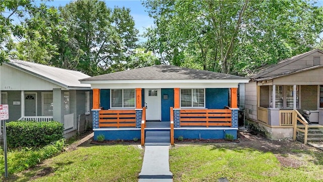 611 E Waldburg St, Savannah, GA 31401 - photo 1