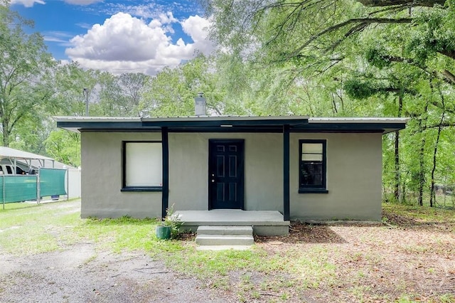 133 Parsons Ave, Pooler, GA 31322 - view of front facade featuring stucco siding and a porch
