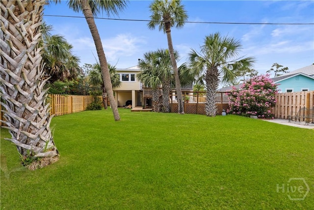 130 Lewis Ave, Tybee Island, GA 31328 - view of yard