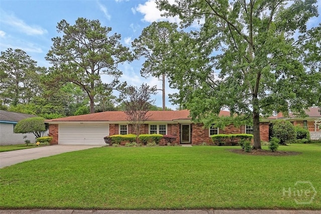 4715 Oakview Dr, Savannah, GA 31405 - single story home featuring an attached garage, brick siding, driveway, and a front yard