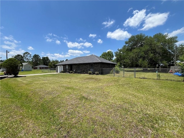 43 Fabian Ln, Hinesville, GA 31313 - view of yard
