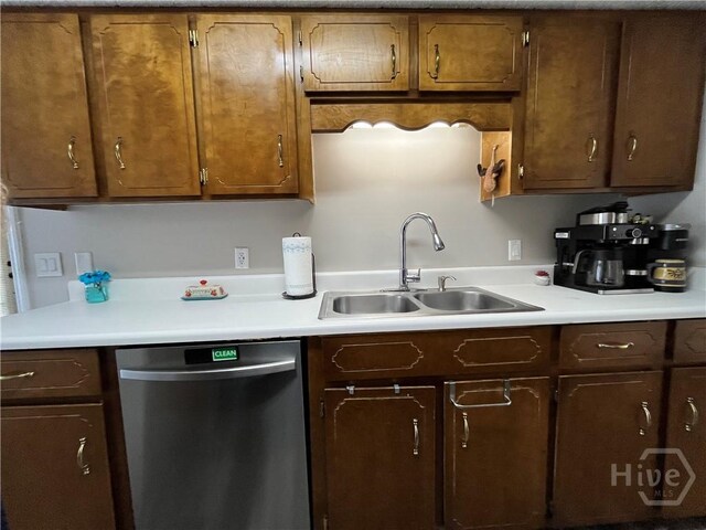 43 Fabian Ln, Hinesville, GA 31313 - kitchen featuring dishwasher, a sink, and light countertops