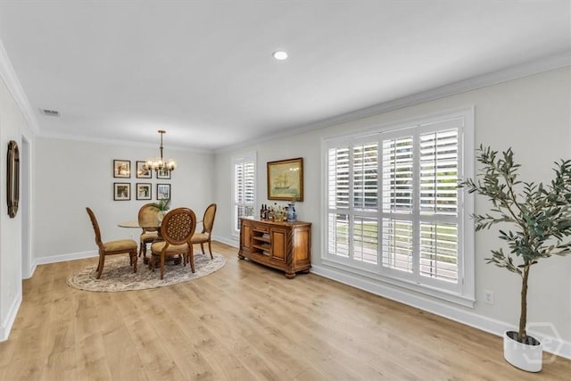 2 Penrose Pt, Savannah, GA 31410 - dining room with ornamental molding, a chandelier, light wood-style flooring, baseboards, and recessed lighting