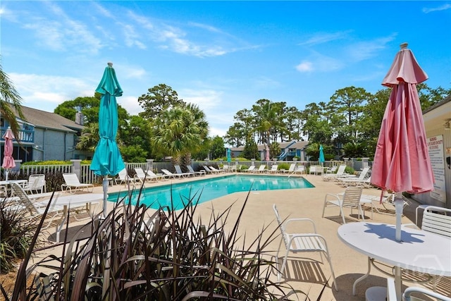 104 Bull River Bluff Dr Unit 104, Savannah, GA 31410 - community pool with a patio