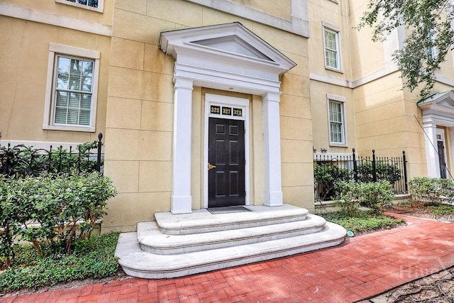 329 W Charlton St, Savannah, GA 31401 - view of exterior entry