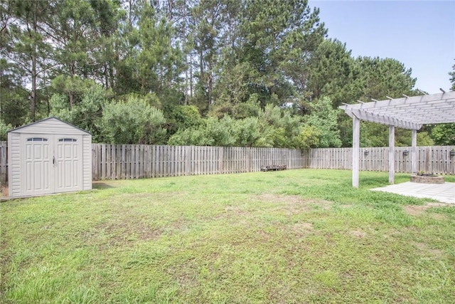 817 Granite Ln, Savannah, GA 31419 - view of yard with a pergola