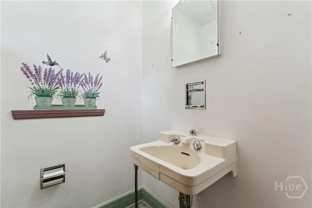 1525 Whitney Rd, Savannah, GA 31406 - view of bathroom