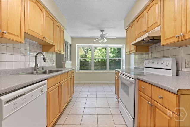 203 Whittington Dr, Savannah, GA 31419 - kitchen featuring white appliances, under cabinet range hood, a sink, a ceiling fan, and tasteful backsplash