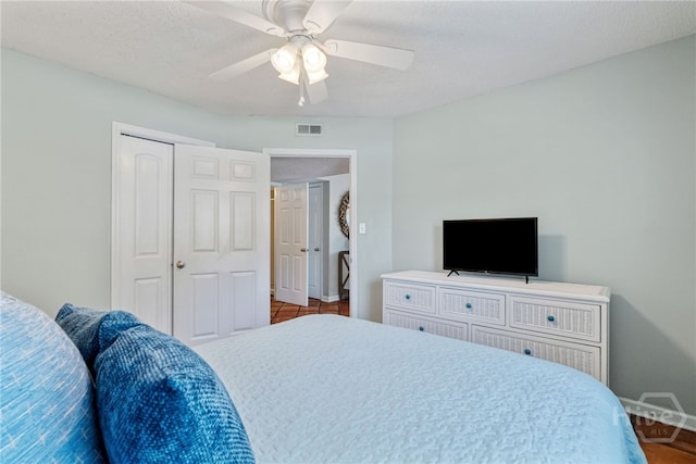 1406 Jones Ave, Tybee Island, GA 31328 - bedroom featuring ceiling fan and a closet