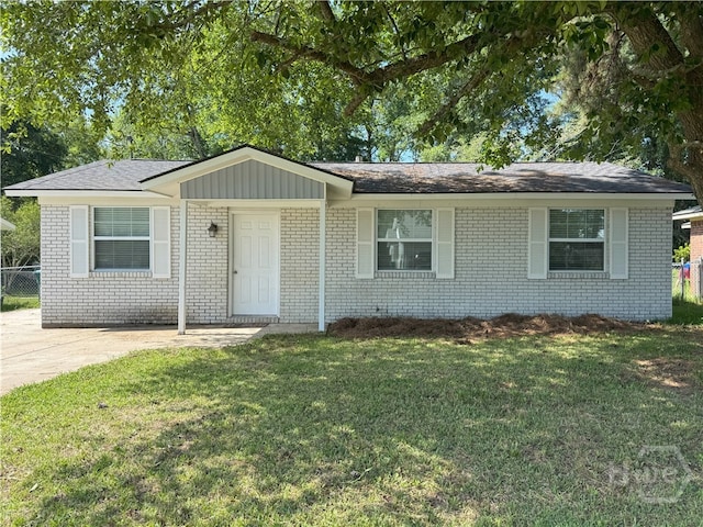 115 New Stillwell Rd, Springfield, GA 31329 - ranch-style house featuring brick siding and a shingled roof