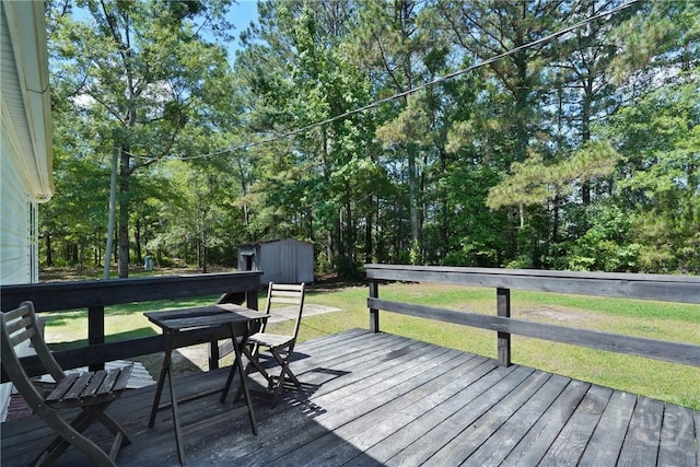 132 Waymaker Dr, Midway, GA 31320 - wooden terrace with a yard
