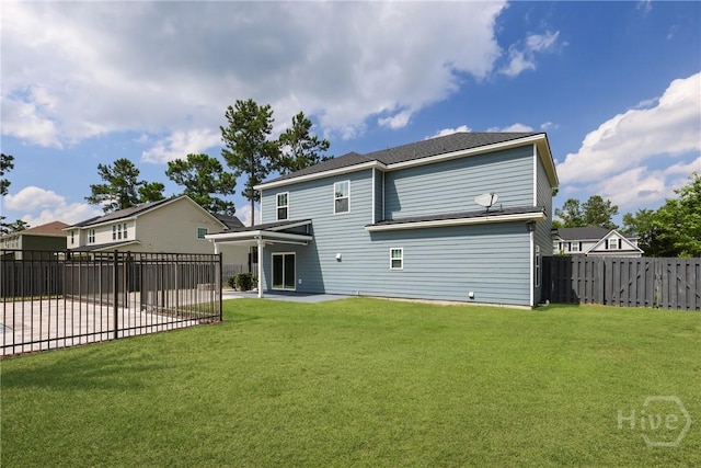 194 Shortleaf Trl, Richmond Hill, GA 31324 - back of house featuring a patio