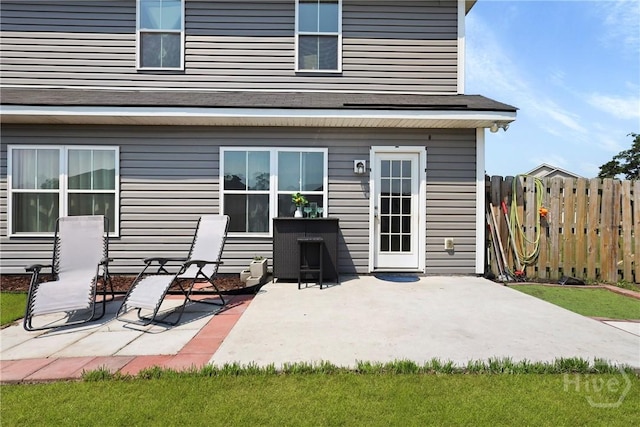806 Fairview Cir, Hinesville, GA 31313 - back of house with a patio