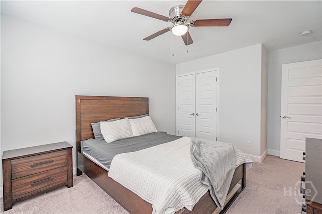 32 Brookhaven Dr, Savannah, GA 31407 - bedroom featuring light carpet, a closet, and a ceiling fan