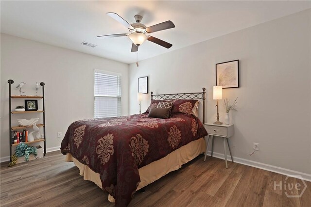 235 Cromer St, Savannah, GA 31407 - bedroom with wood finished floors, baseboards, and ceiling fan