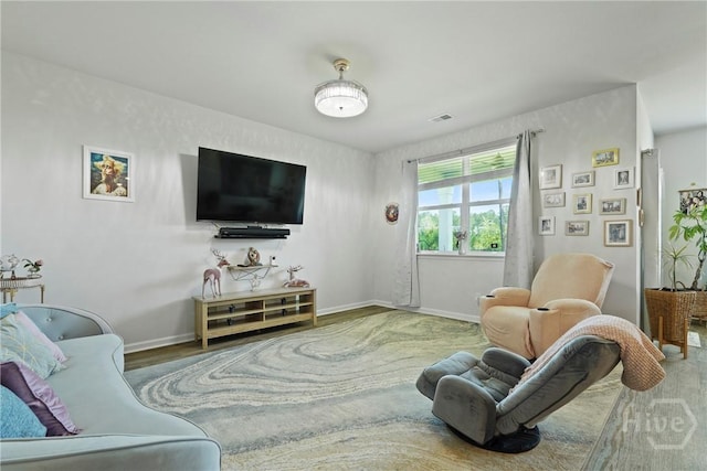 116 Fremont Ln, Pooler, GA 31322 - living area featuring baseboards