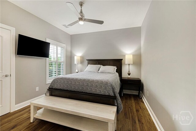 907 Cheryl St, Savannah, GA 31410 - bedroom with wood finished floors, baseboards, and ceiling fan