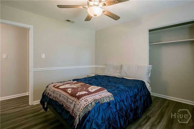 3 Black Forest Dr, Savannah, GA 31410 - bedroom with wood finished floors, baseboards, ceiling fan, and a closet