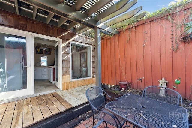 529 E Gordon St, Savannah, GA 31401 - deck featuring outdoor dining space and a pergola