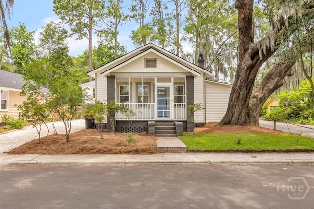 2136 Indiana Ave, Savannah, GA 31404 - view of front facade featuring a porch