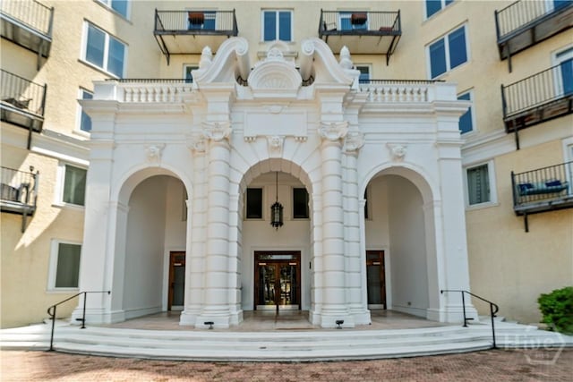 700 Wilmington Island Rd Unit 305, Savannah, GA 31410 - doorway to property featuring stucco siding and french doors