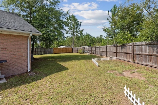 2000 Ossabaw Dr, Hinesville, GA 31313 - view of yard