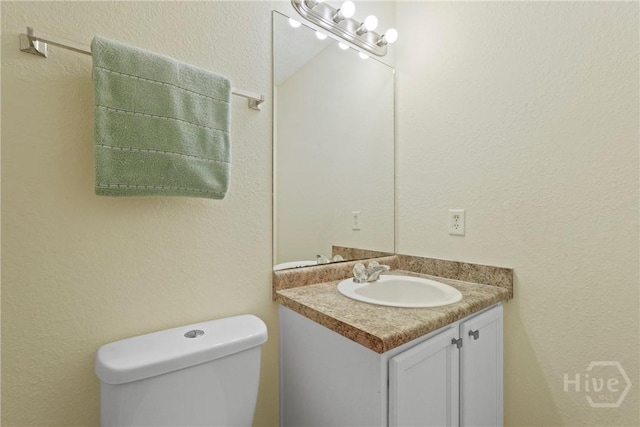 21 Hawser Way, Port Wentworth, GA 31407 - bathroom featuring vanity and toilet