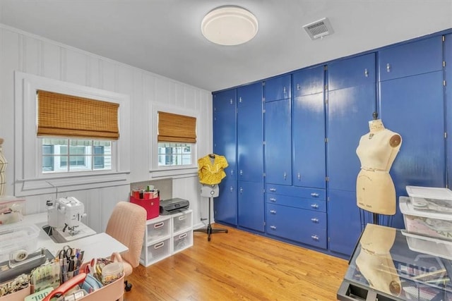 2117 E 42nd St, Savannah, GA 31404 - office area featuring light wood-style flooring