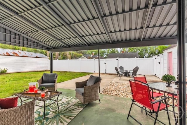 2117 E 42nd St, Savannah, GA 31404 - view of patio / terrace with outdoor dining area