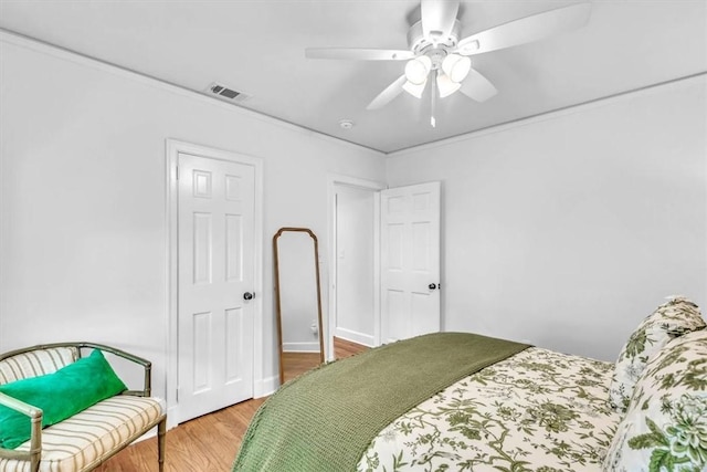 2117 E 42nd St, Savannah, GA 31404 - bedroom featuring wood finished floors and ceiling fan