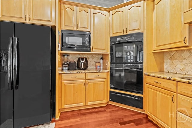 312 Spanton, Pooler, GA 31322 - kitchen featuring black appliances, a warming drawer, tasteful backsplash, light wood finished floors, and crown molding