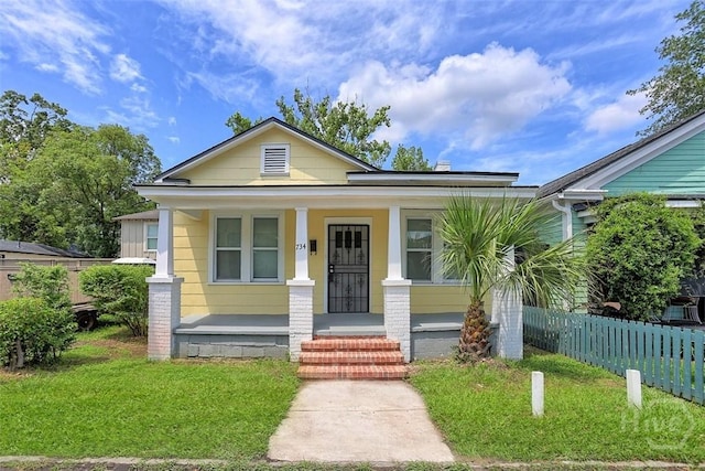 734 E 38th St, Savannah, GA 31401 - view of front of home with covered porch