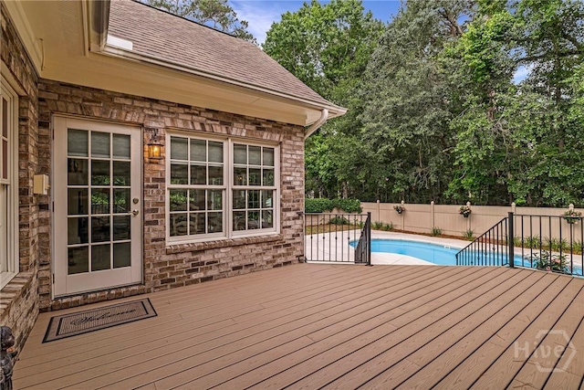 10 Cedar View Dr, Savannah, GA 31410 - view of wooden deck