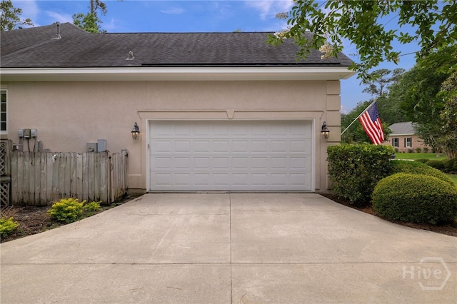 35 Wild Thistle Ln, Savannah, GA 31406 - garage with concrete driveway
