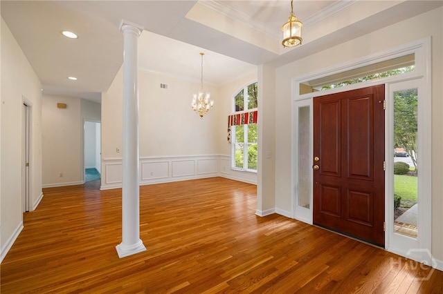 35 Wild Thistle Ln, Savannah, GA 31406 - entrance foyer featuring hardwood / wood-style flooring, ornamental molding, a chandelier, and recessed lighting
