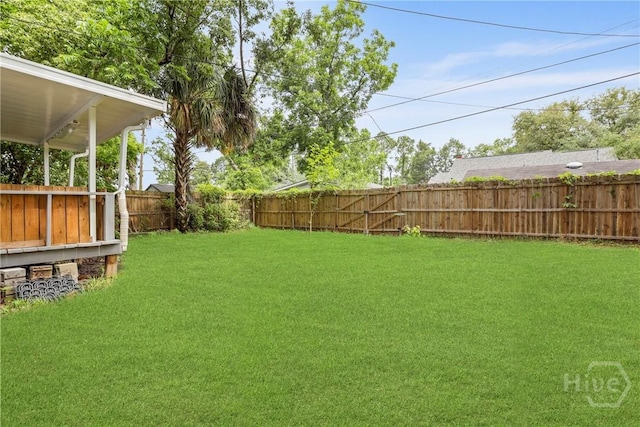 2030 E 42nd St, Savannah, GA 31404 - view of yard