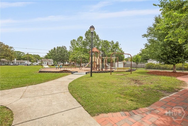 2030 E 42nd St, Savannah, GA 31404 - view of surrounding community