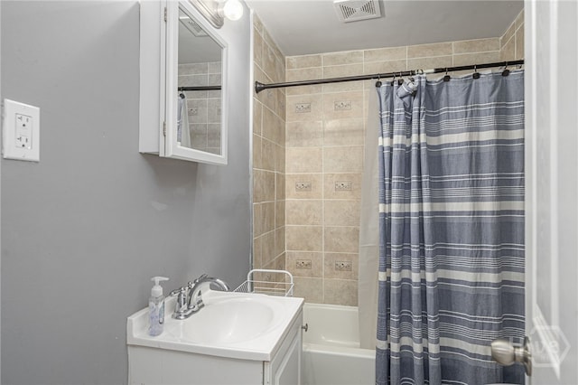 1515 Vine St, Savannah, GA 31401 - full bath with shower / tub combo and vanity