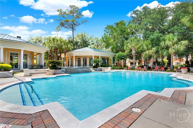 3311 Whitemarsh Way Unit 3311, Savannah, GA 31410 - community pool with a patio