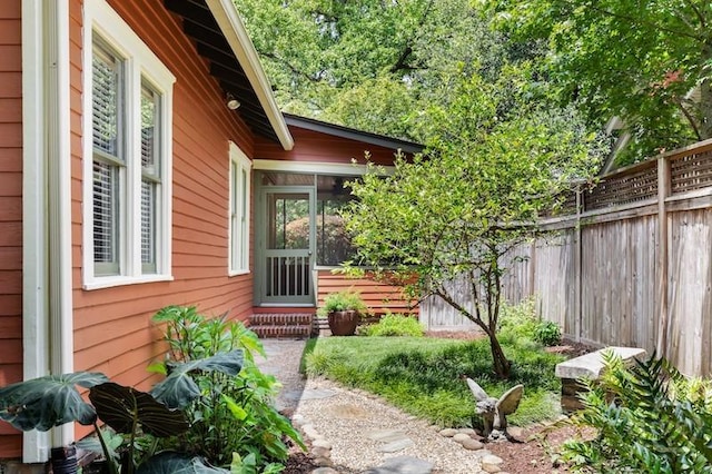 1301 E 48th St, Savannah, GA 31404 - view of yard with a sunroom