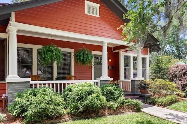 1301 E 48th St, Savannah, GA 31404 - property entrance with a porch