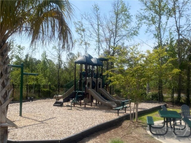 654 Hogan Dr, Richmond Hill, GA 31324 - photo 35