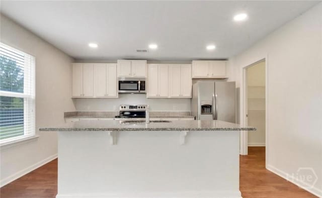 654 Hogan Dr, Richmond Hill, GA 31324 - photo 5