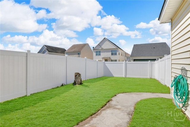 2 Timber Crest Ct, Savannah, GA 31407 - view of yard featuring a residential view