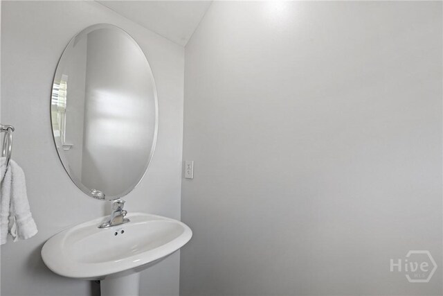 244 Murray Crossing Blvd NE, Ludowici, GA 31316 - bathroom with a sink