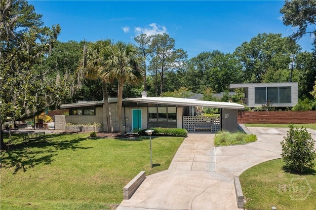 5507 Woodland Dr, Savannah, GA 31406 - photo 1