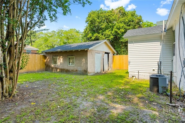 1825 Lloyd St, Savannah, GA 31405 - view of outbuilding featuring central AC unit