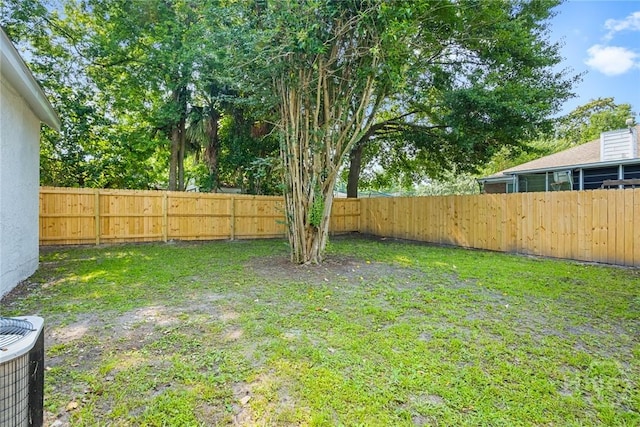 1825 Lloyd St, Savannah, GA 31405 - view of yard featuring cooling unit