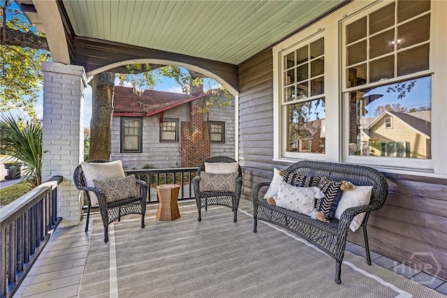 1001 Maupas Ave, Savannah, GA 31401 - view of porch
