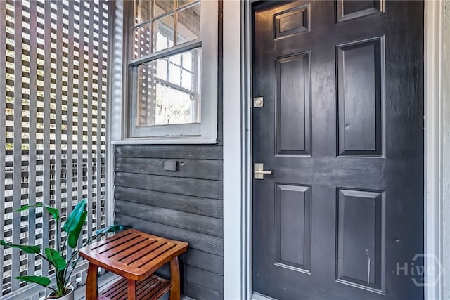 1001 Maupas Ave, Savannah, GA 31401 - view of doorway to property